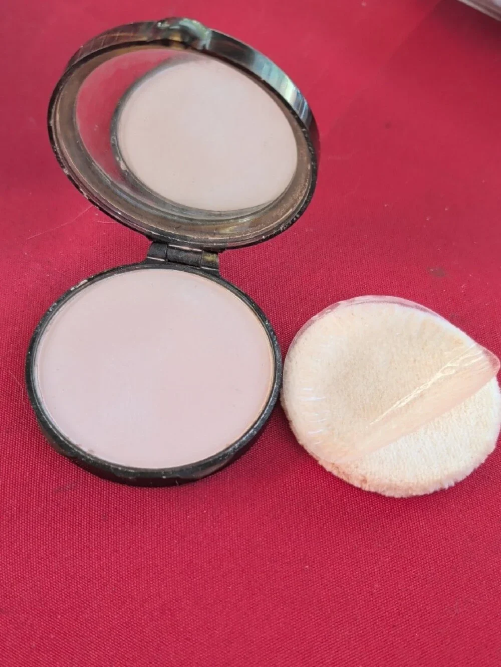Rare Vintage 1950s Hazel Bishop Makeup Medium For Dry/Normal Skin